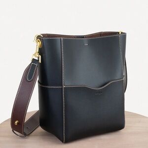 Aaallyn Jordan Bucket Bag